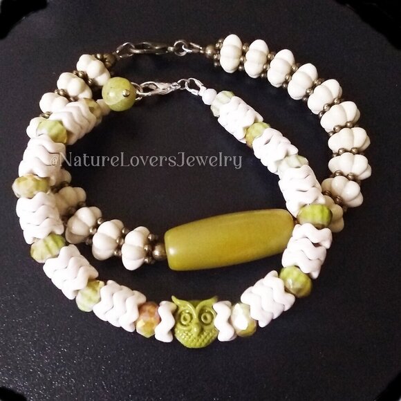 Unique Thick Chunky! One-of-a-kind Bracelet w. Green Agate + Cream Pumpkin Beads - Picture 9 of 9
